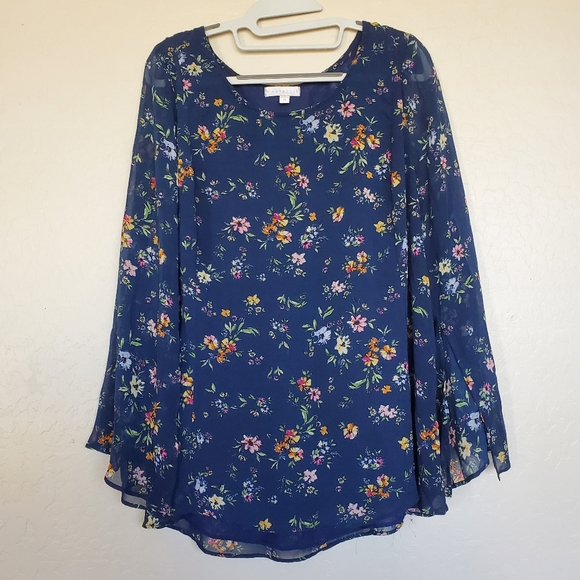 Floral Print Long Sleeve Two Blouse Bundle Women's Size 1X - Picture 2 of 16